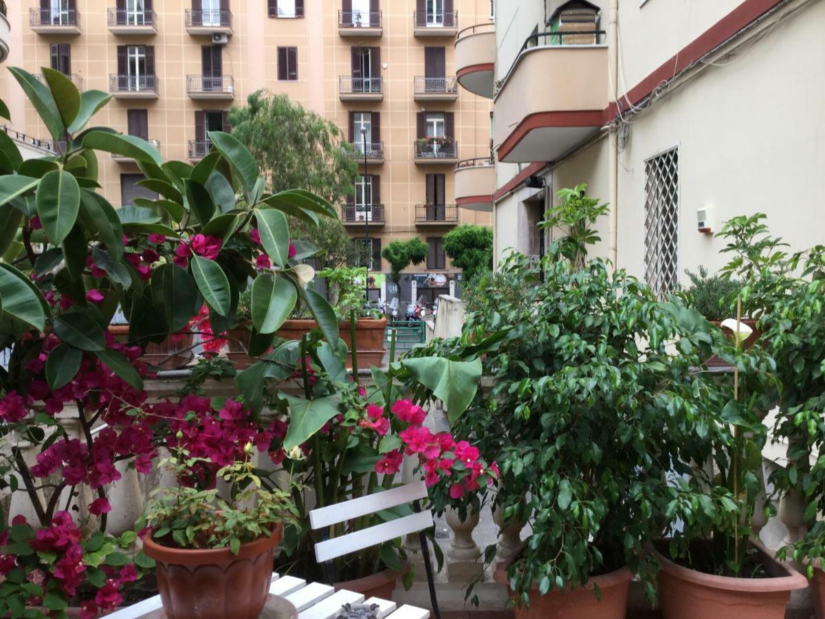 B&B Michelangelo Naples Exterior photo